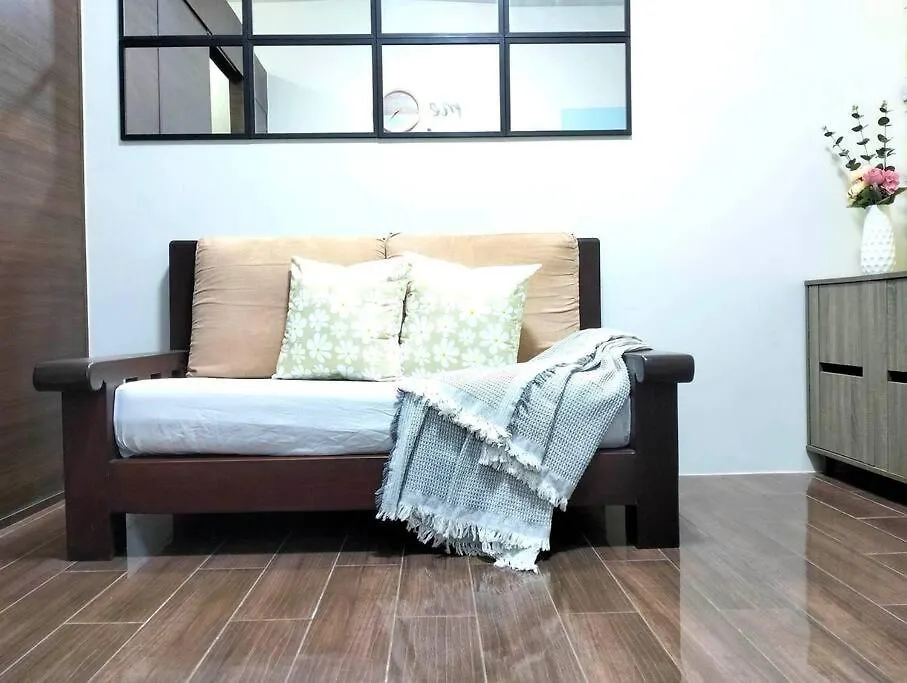 Apartment New Makati 1Br Resort View Above Air Mall 50-Inch Smart Tv Manila
