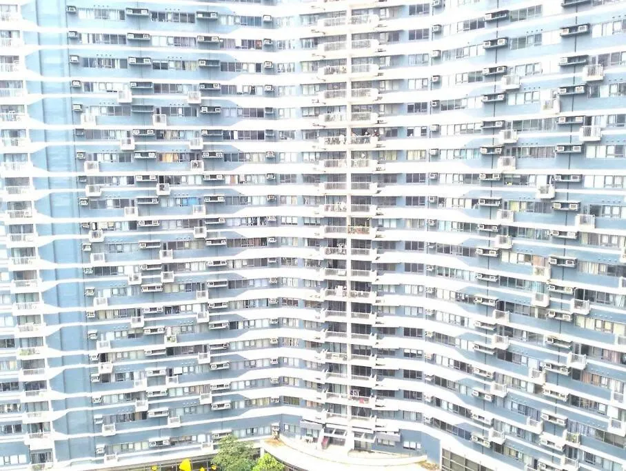 Apartment New Makati 1Br Resort View Above Air Mall 50-Inch Smart Tv Manila