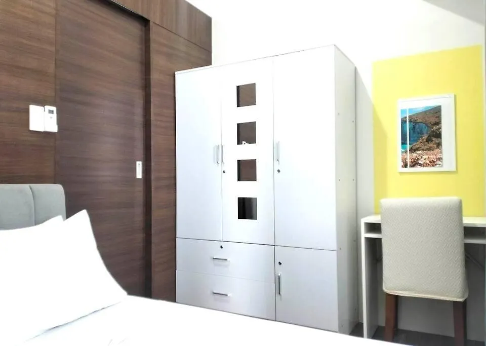 New Makati 1Br Resort View Above Air Mall 50-Inch Smart Tv Manila