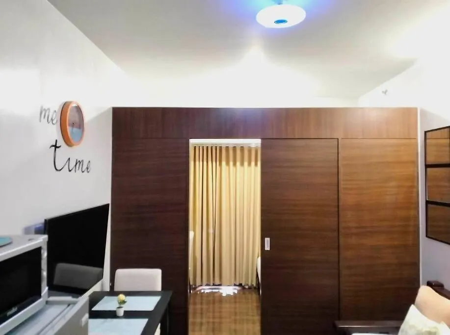 Apartment New Makati 1Br Resort View Above Air Mall 50-Inch Smart Tv Manila