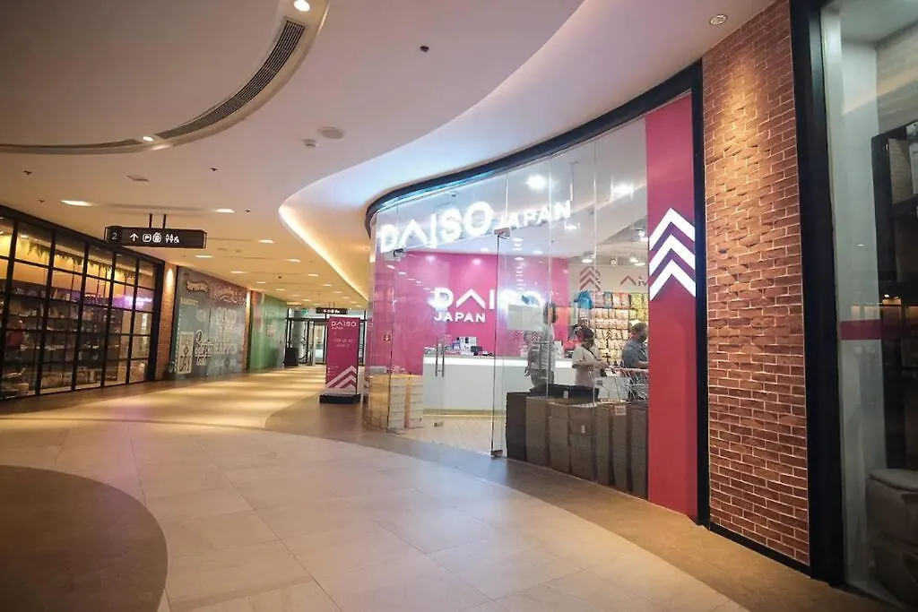 New Makati 1Br Resort View Above Air Mall 50-Inch Smart Tv Manila 0*,  Philippines