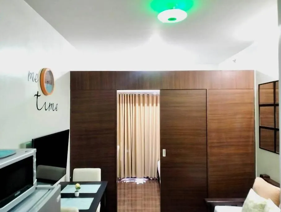 Lägenhet New Makati 1Br Resort View Above Air Mall 50-Inch Smart Tv Manila Filippinerna