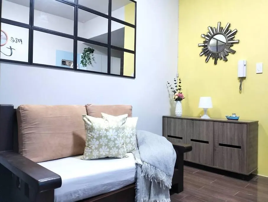 Lägenhet New Makati 1Br Resort View Above Air Mall 50-Inch Smart Tv Manila Filippinerna