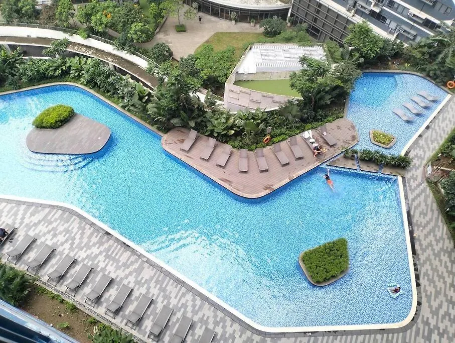 New Makati 1Br Resort View Above Air Mall 50-Inch Smart Tv Manila