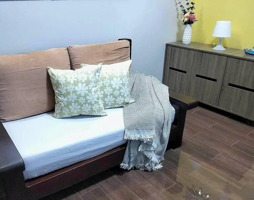 Lägenhet New Makati 1Br Resort View Above Air Mall 50-Inch Smart Tv Manila