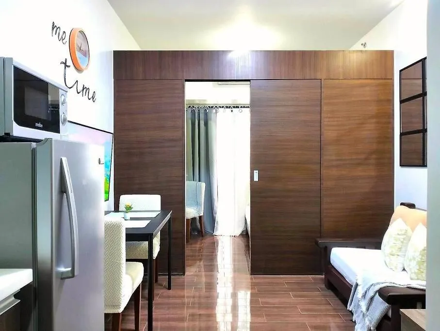 New Makati 1Br Resort View Above Air Mall 50-Inch Smart Tv Manila Lägenhet