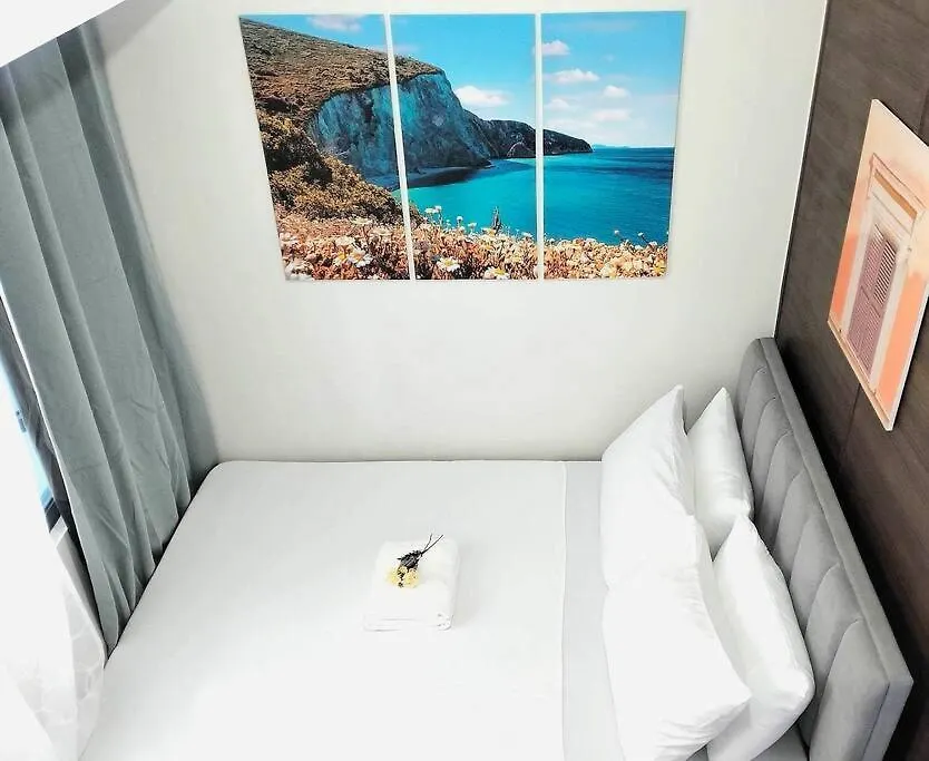 New Makati 1Br Resort View Above Air Mall 50-Inch Smart Tv Manila 0*,